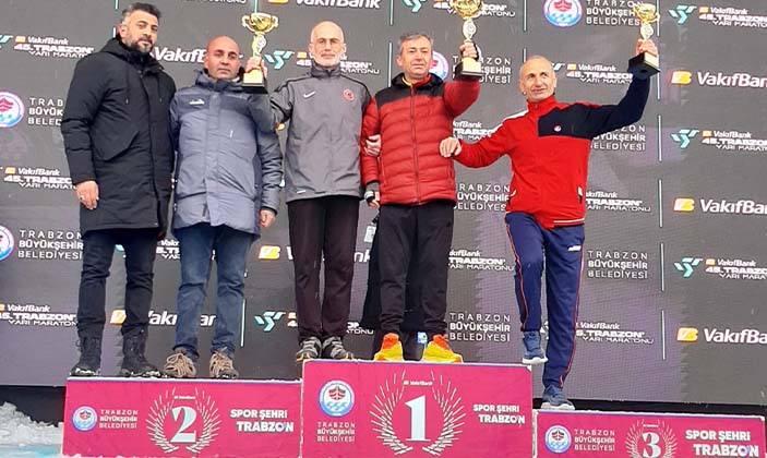 Ertuğrul Sarı Trabzon Yarı Maratonunda İkinci Oldu