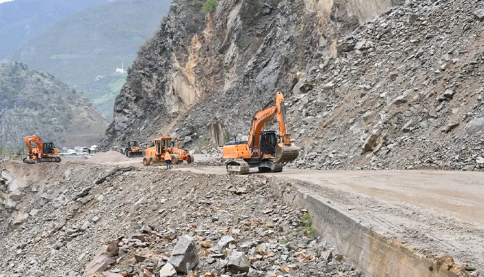 Torul-Tirebolu Yolunda Geç de Olsa Açılış Gerçekleşti: Gündem Devam Ediyor