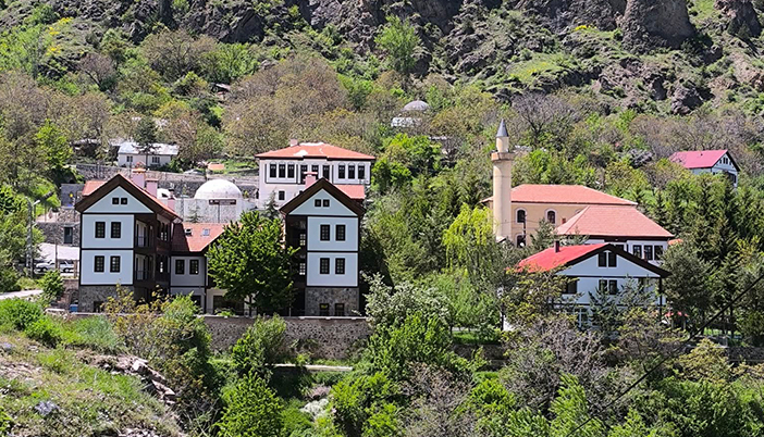 Gümüşhane’nin Tarihi Hazinesi Süleymaniye Keşfedilmeyi Bekliyor