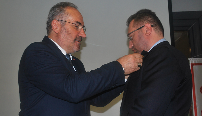 Hakan Bahçetepe Artık Fahri Gümüşhaneli