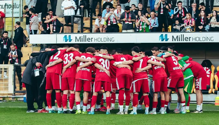 Gümüşhaneli Başkan Fatih Aysel'in Takımı İnkılapspor 3. Lig'de!