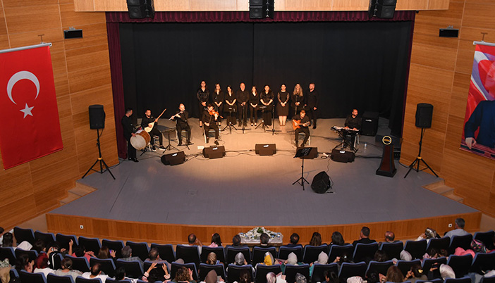 Maarif Orkestrası Gümüşhane’de Sahne Aldı