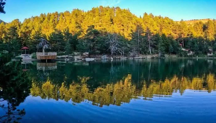 Altınpınar’ın Gözdesi: Limni Gölü Tabiat Parkı