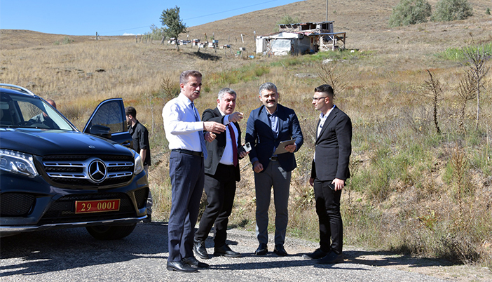 Vali Baruş Gümüşhane-Bayburt Havalimanı Güzergâhını İnceledi