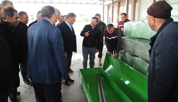 Kelkit Belediyesi’nden 75 Köye Tabut Desteği