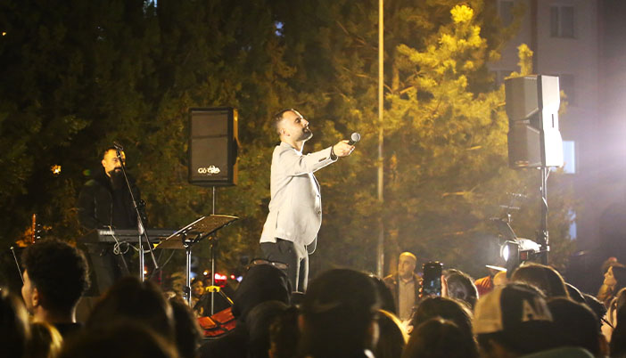 Üniversitede Güz Şenliği Coşkusu