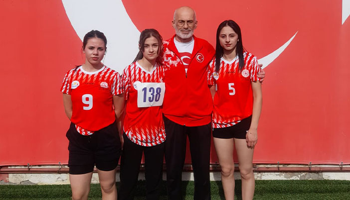 Yine Yeniden Ertuğrul Sarı