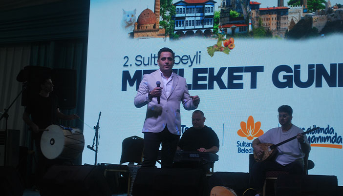 Sezai Seçen Gümüşhanelileri Bayburtluları Coşturdu