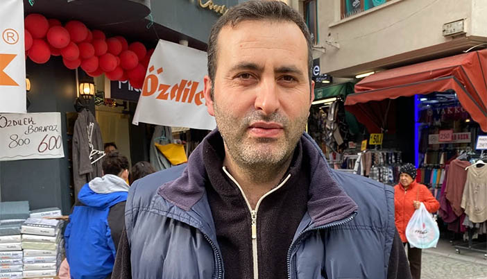 Eskişehir’de Perdeci Esnafından İlginç Müşteri Çekme Yöntemi