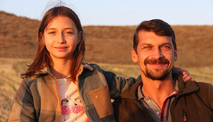 Eskişehir'in Minik Çobanı Ayşe Yaren: Hayvan Sevgisi Onu Veteriner Yapacak!