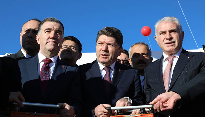 Yeni Bayburt Adliye Sarayı’nın Temeli Dualarla Atıldı