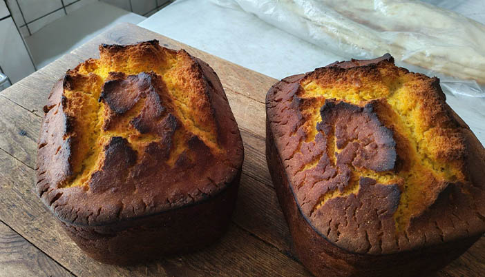 Taş Fırında Araklı Mısır Ekmeği Geleneksel Lezzetini Koruyor