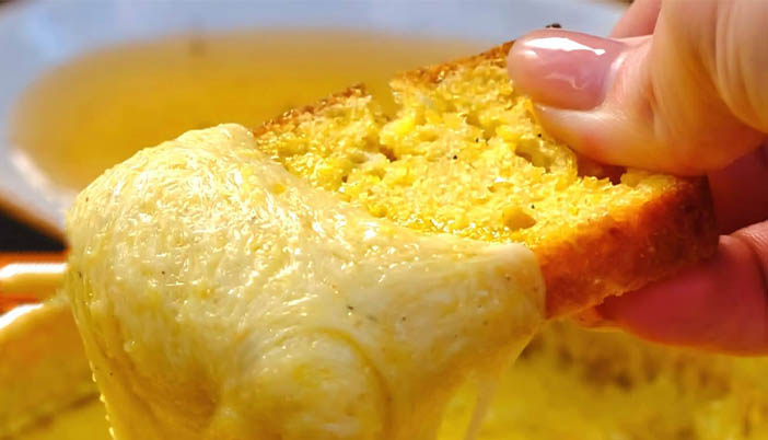 Kuymak, Karadenizlinin Vazgeçilmezi: Muhlama ile Karıştırılmamalı