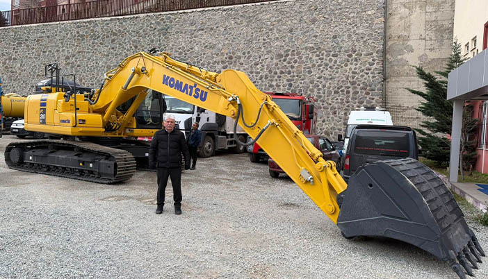 Özkürtün Belediyesine Yeni Araçlar: Tamamı Özkaynaklardan