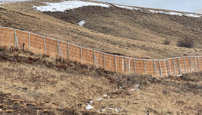 Pöske Dağı’ndaki Plastik Duvarların Sırrı Ortaya Çıktı