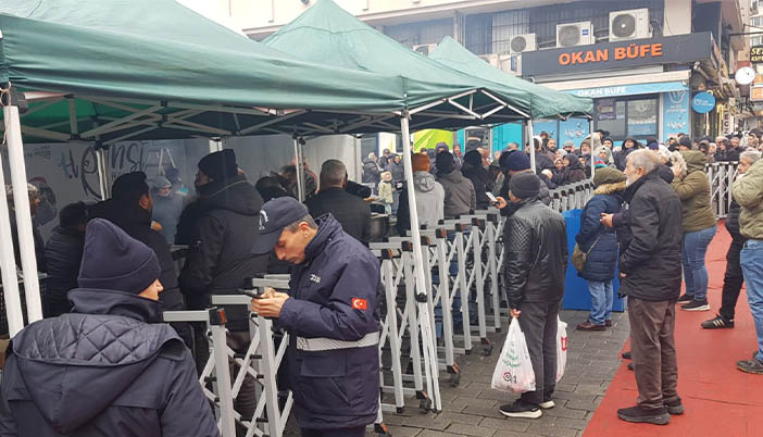 Metrelerce Öteden Hamsi Kokusu: Gaziosmanpaşa’da Festival Coşkusu Başladı
