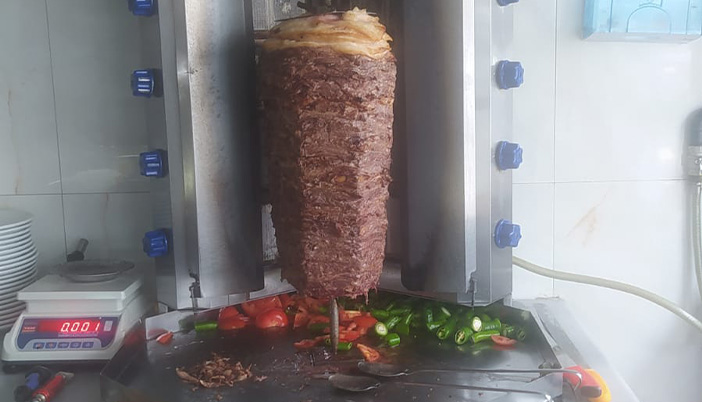 Kelkit’te Değişmeyen Alışkanlık: Döner Tadılmadan Dönülmez