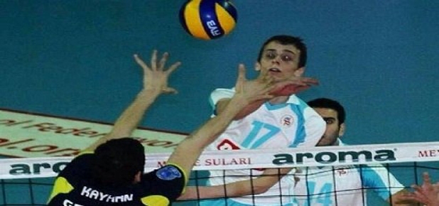 Ali İçmeyiz Torul Gençlik'le anlaştı