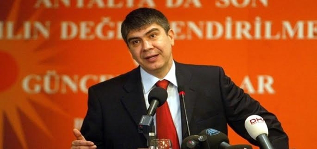 “Antalya’da demokrasiye darbe vurulmuştur”