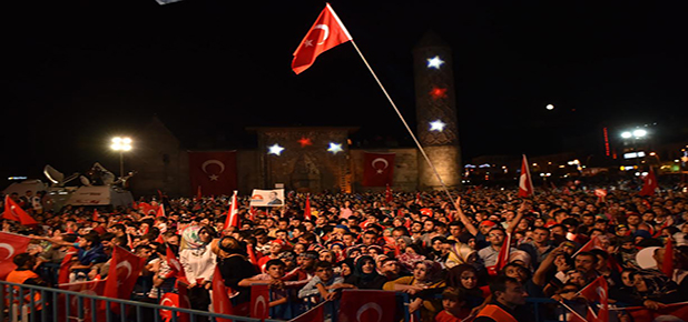 Demokrasi Nöbetinin Kalesi Erzurum Kıyamda