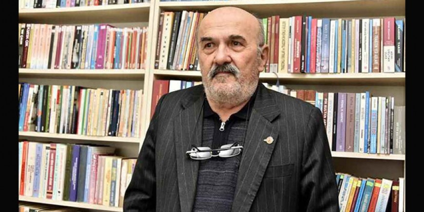 Eski bayramlar mı? Üçüncüoğlu: Kapıyı çalacak çocukta kalmadı!