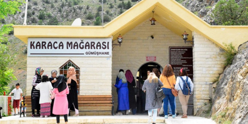 Gümüşhane'de turizm Karaca Mağarasından mı ibaret?