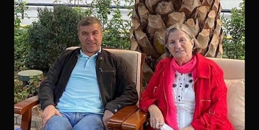 İsmail Küçükkaya teşekkür etti