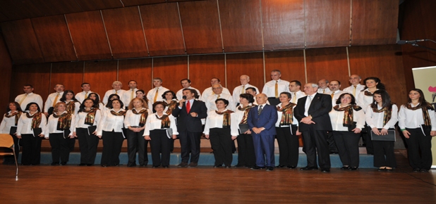 Özel Getronagan Ermeni Lisesi’nden Sarıgül’e Plaket