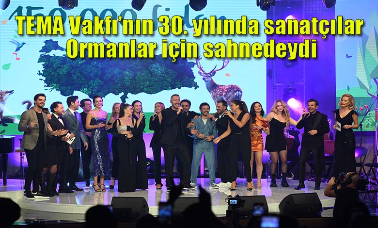 Sanatçılar Şarkı ve Mesajlarıyla Sahnedeydi