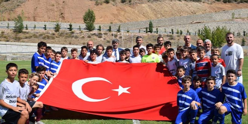 Torul'da dostluk rüzgarları esti