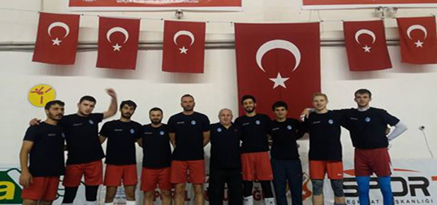 Torul Gençlik Cumhuriyet Bayramını kutladı