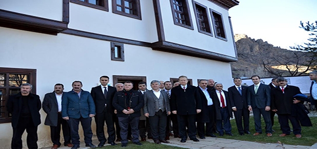 Vali Yavuz; “Yenilenebilir Enerji Geleceğimizdir”
